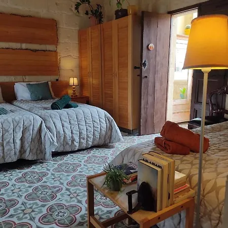 Encanto Vegetarian Bed & Breakfast