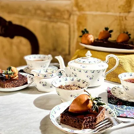 Encanto Vegetarian Bed & Breakfast *