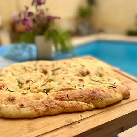 Encanto Vegetarian Bed & Breakfast Xaghra
